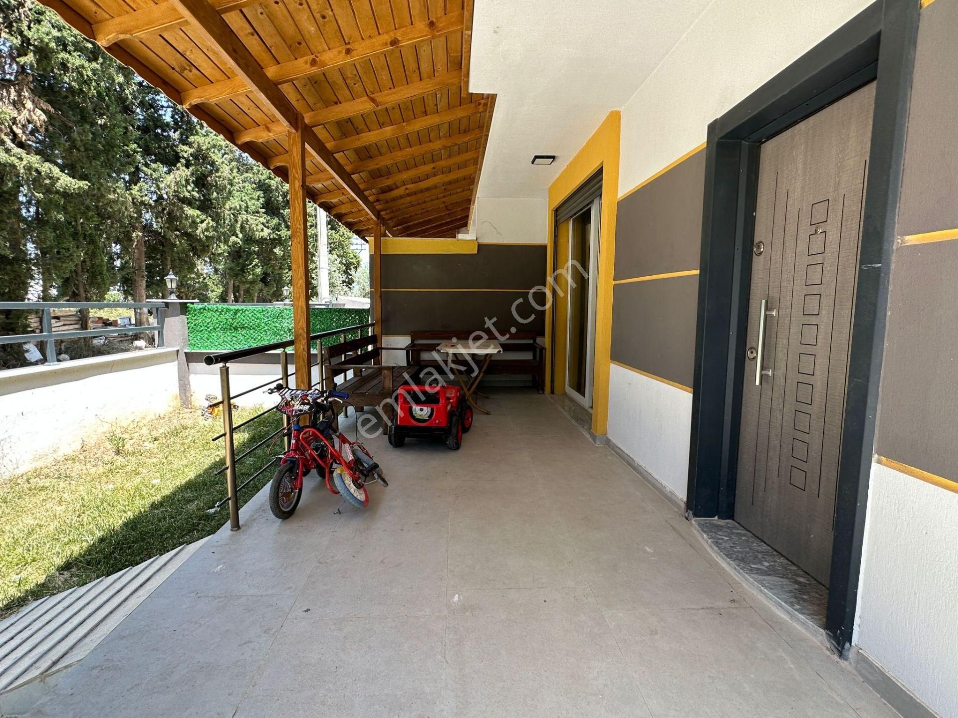 Seferihisar Doğanbeyde 3+1 Geniş Bahçeli Denize Yakın Villa - Görsel 5