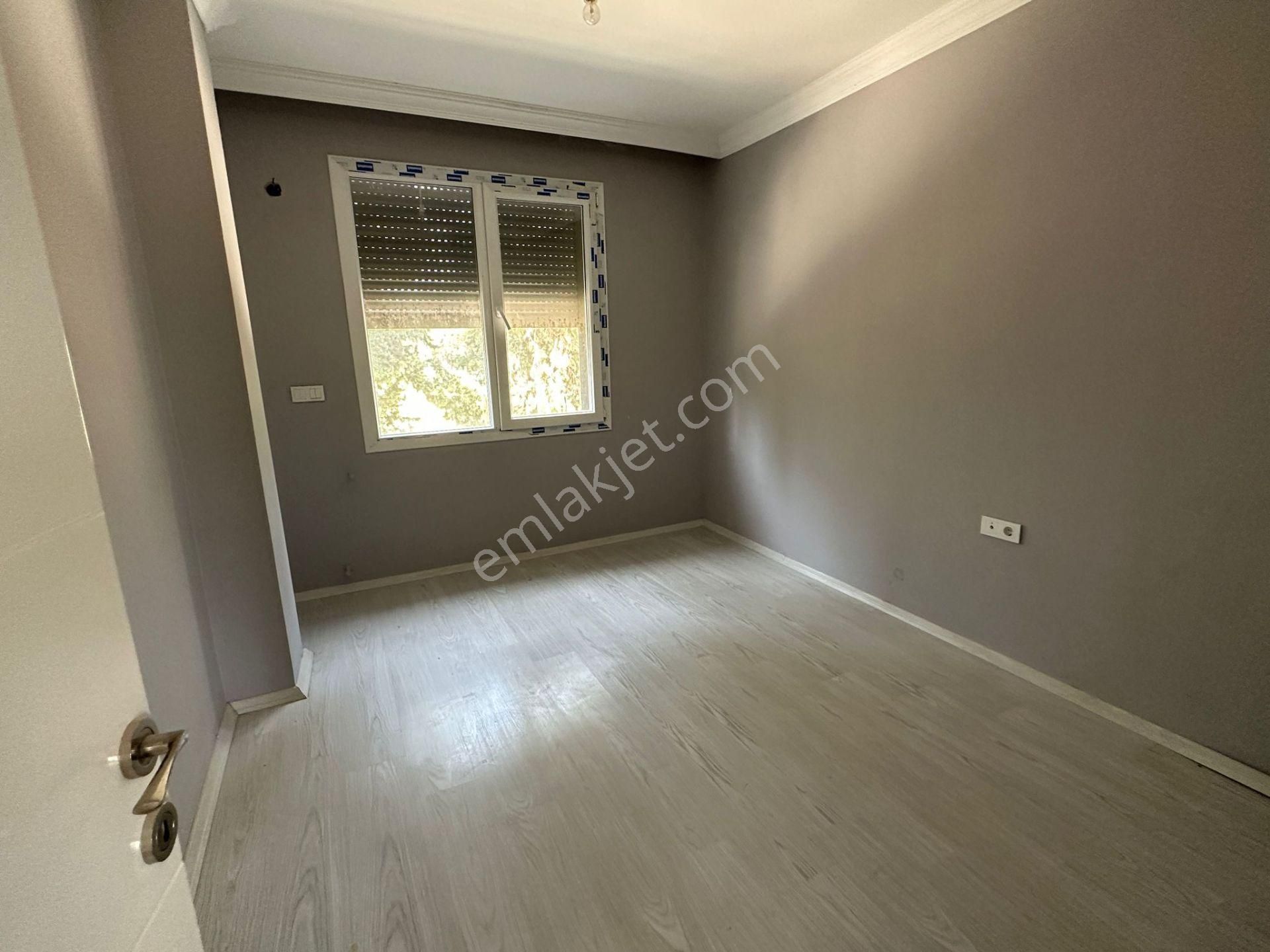 Seferihisar Doğanbeyde 3+1 Geniş Bahçeli Denize Yakın Villa - Görsel 13