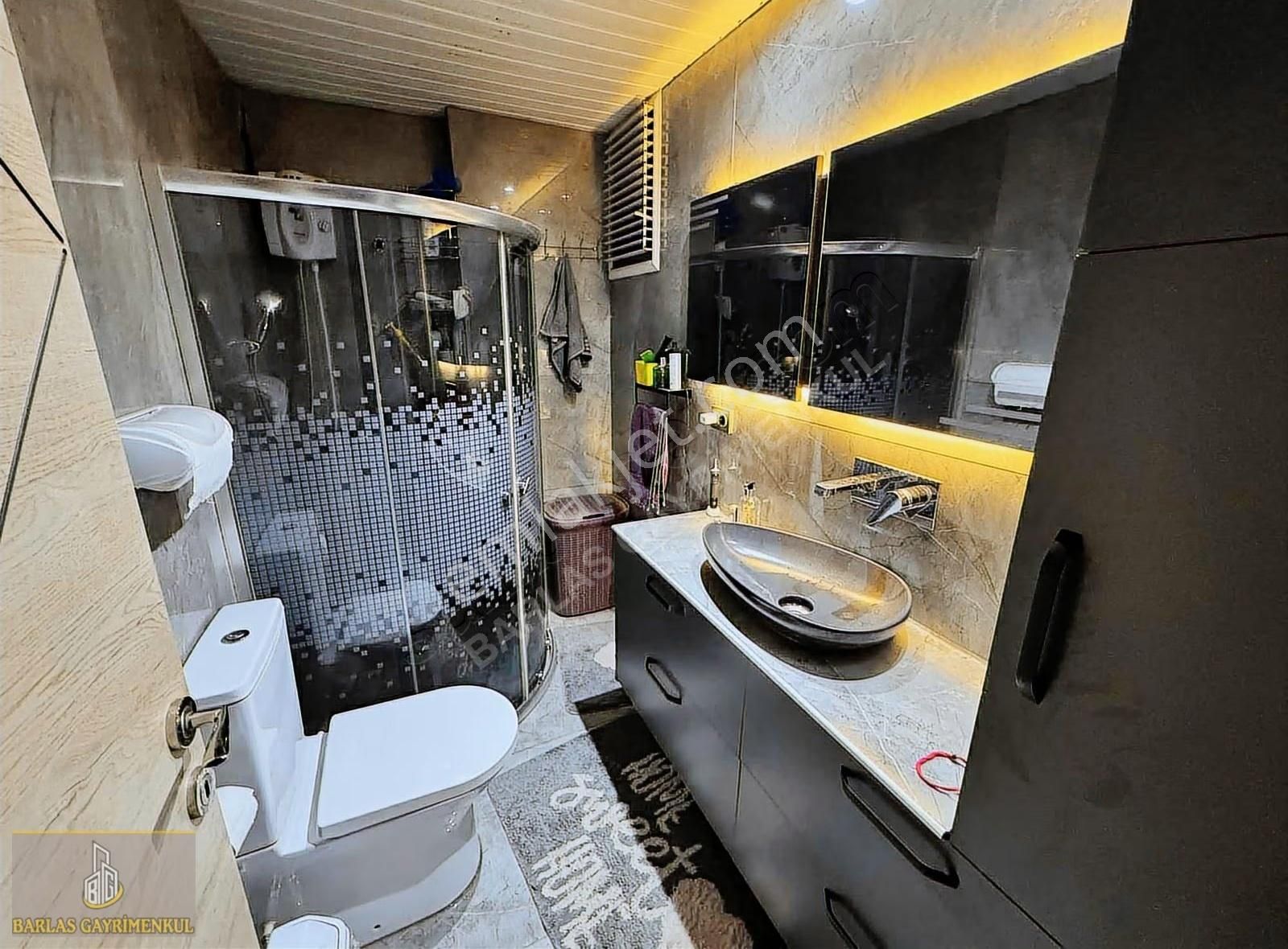 Altınova Sinan Mahallesinde Satılık 200 M2 5+1 Dubleks Daire - Görsel 14