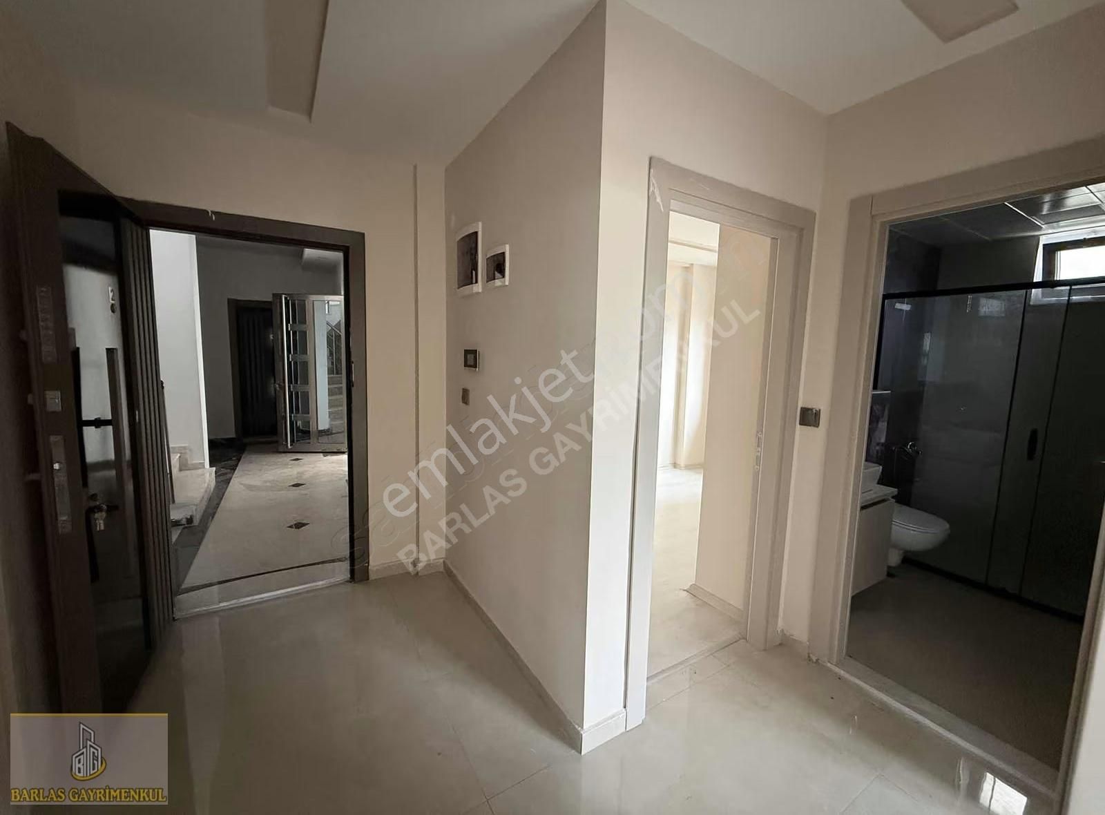 Aktoprak Mah 2+1 Yüksek Giriş Havuzlu Sıfır İskanı Alınmış Daire - Görsel 9