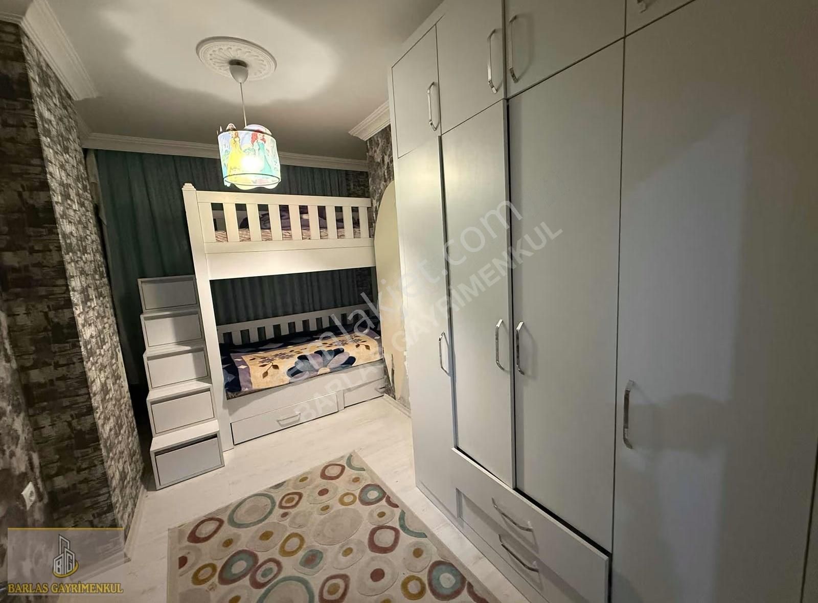 Aydoğmuş Mah 2+1 Kat Genişliğinde Donanımlı Satılık Daire - Görsel 24