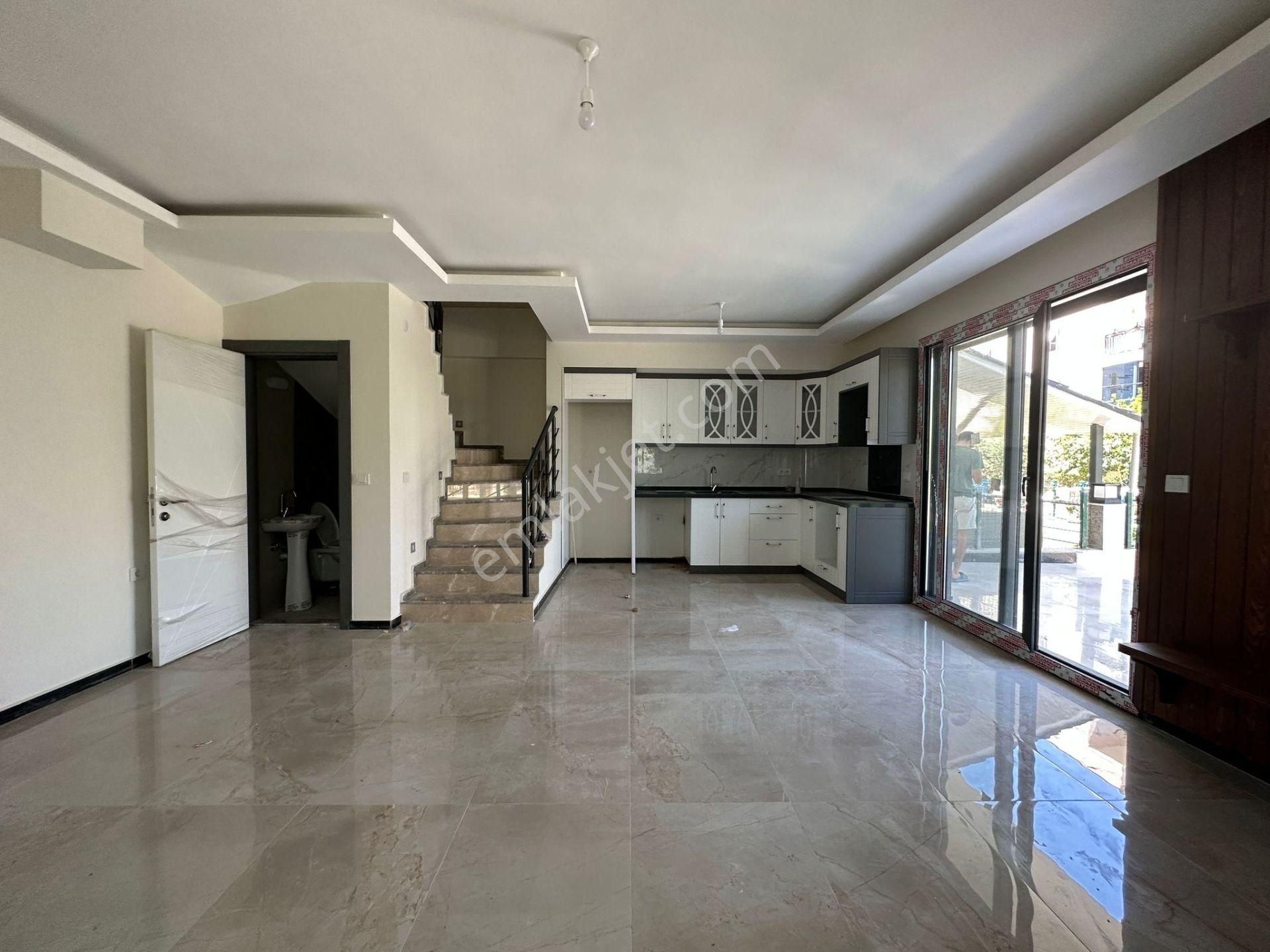 Seferihisar Payamlıda Denize 550 Metre Mesafede Bahçeli Yazlık Villa 3+1 - Görsel 10