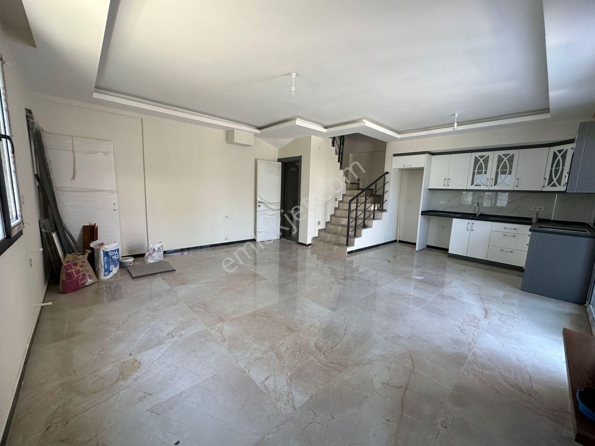 Seferihisar Payamlıda Denize 550 Metre Mesafede Bahçeli Yazlık Villa 3+1 - Görsel 6