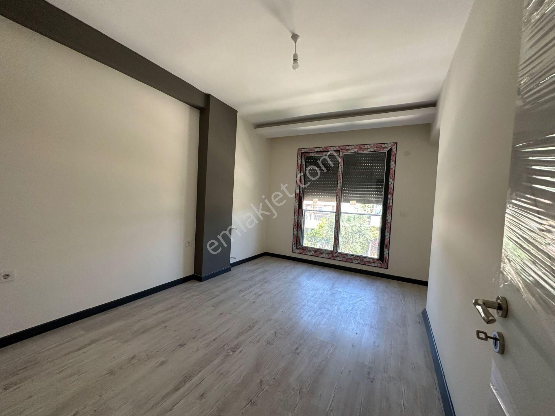 Seferihisar Payamlıda Denize 550 Metre Mesafede Bahçeli Yazlık Villa 3+1 - Görsel 21