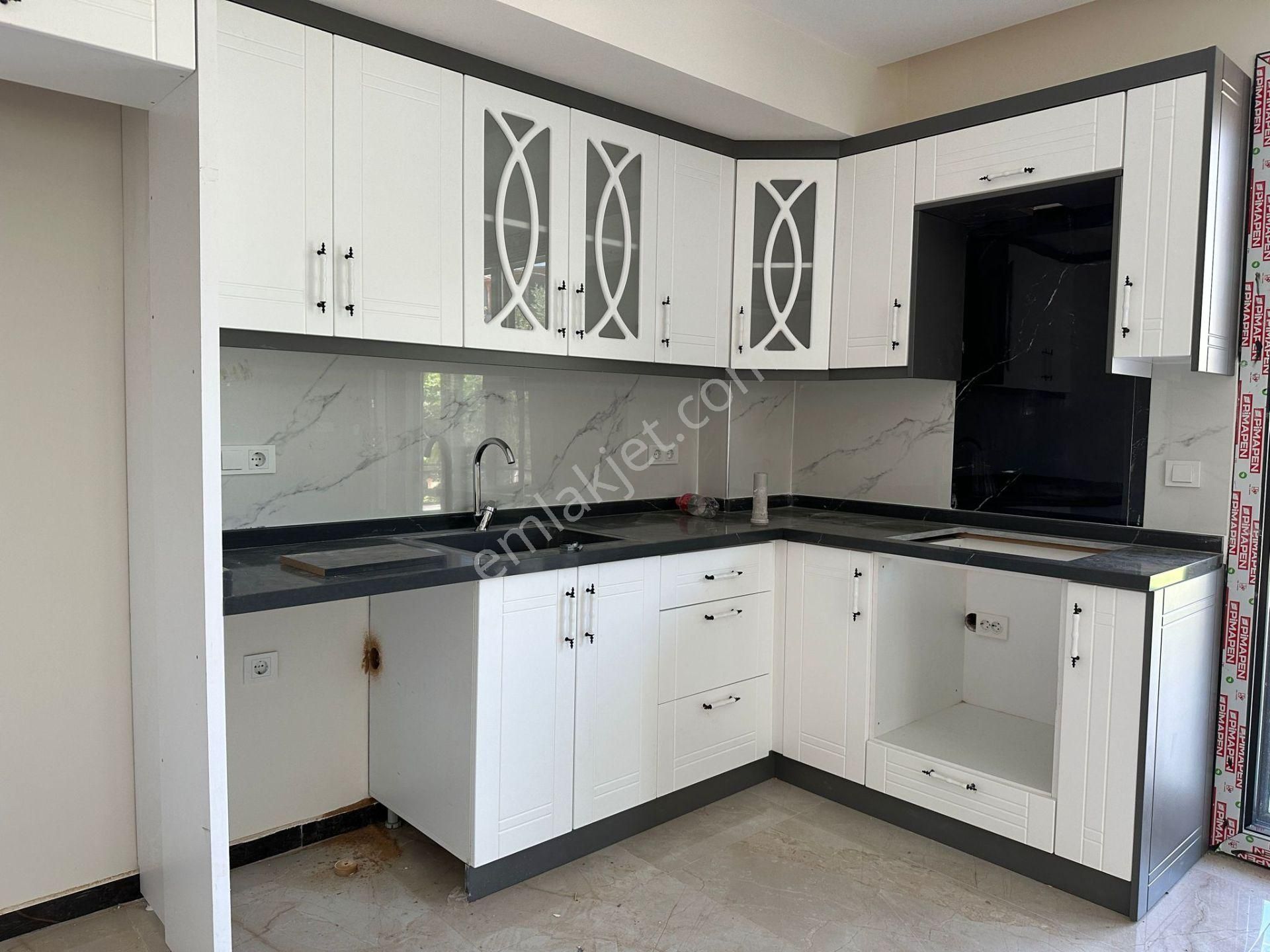 Seferihisar Payamlıda Denize 550 Metre Mesafede Bahçeli Yazlık Villa 3+1 - Görsel 11