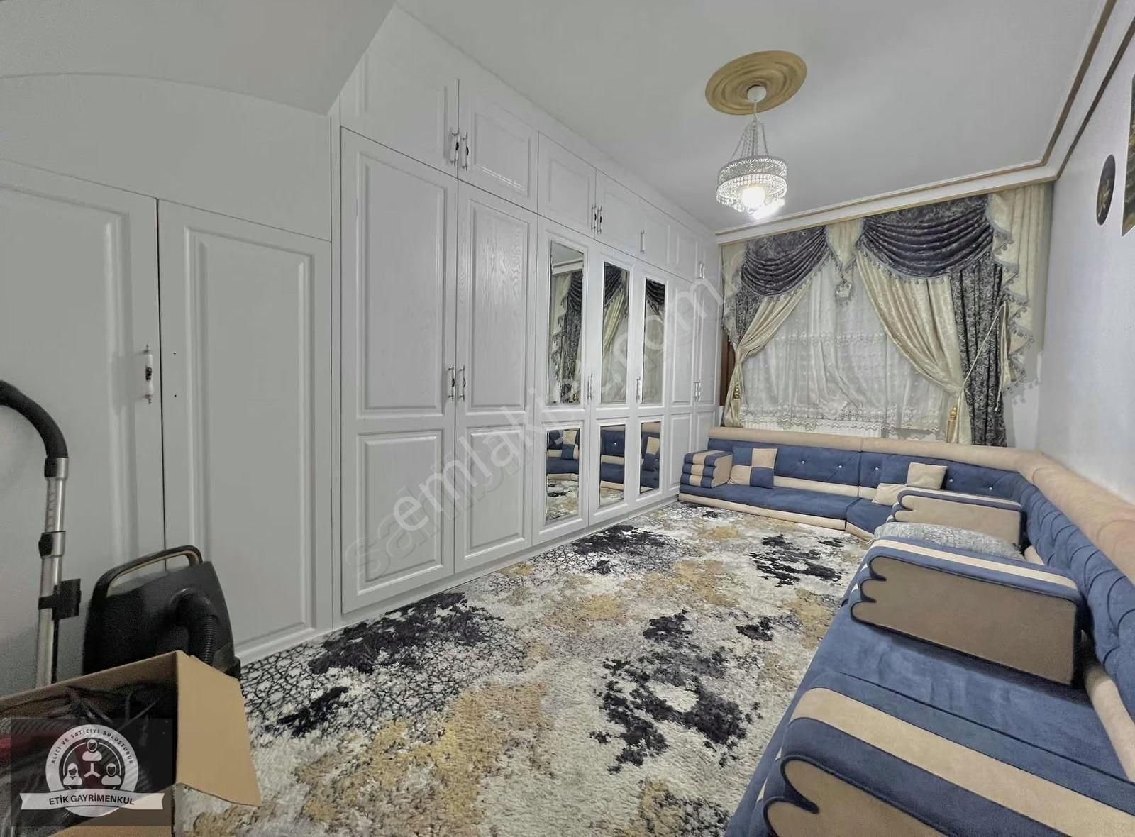 Sancaktepe İnönü'de Metroya 500 Mt 3+2 Çatı Dubleks Daire - Görsel 6