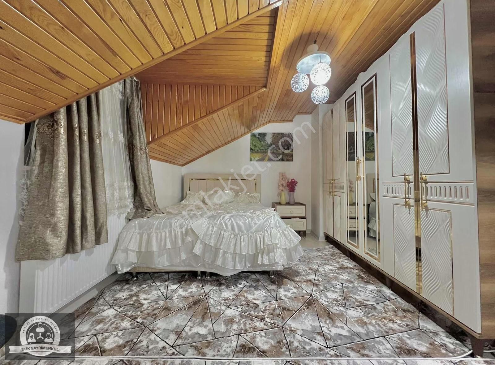 Sancaktepe İnönü'de Metroya 500 Mt 3+2 Çatı Dubleks Daire - Görsel 29