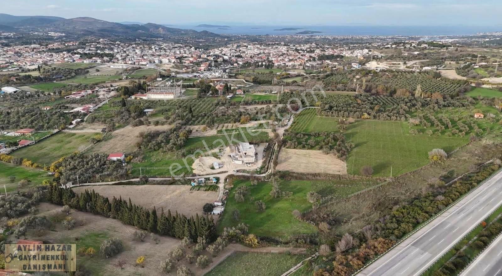 Urla Merkeze Yürüme Mesafesinde Yola Cepheli Müstakil Parsel - Görsel 5