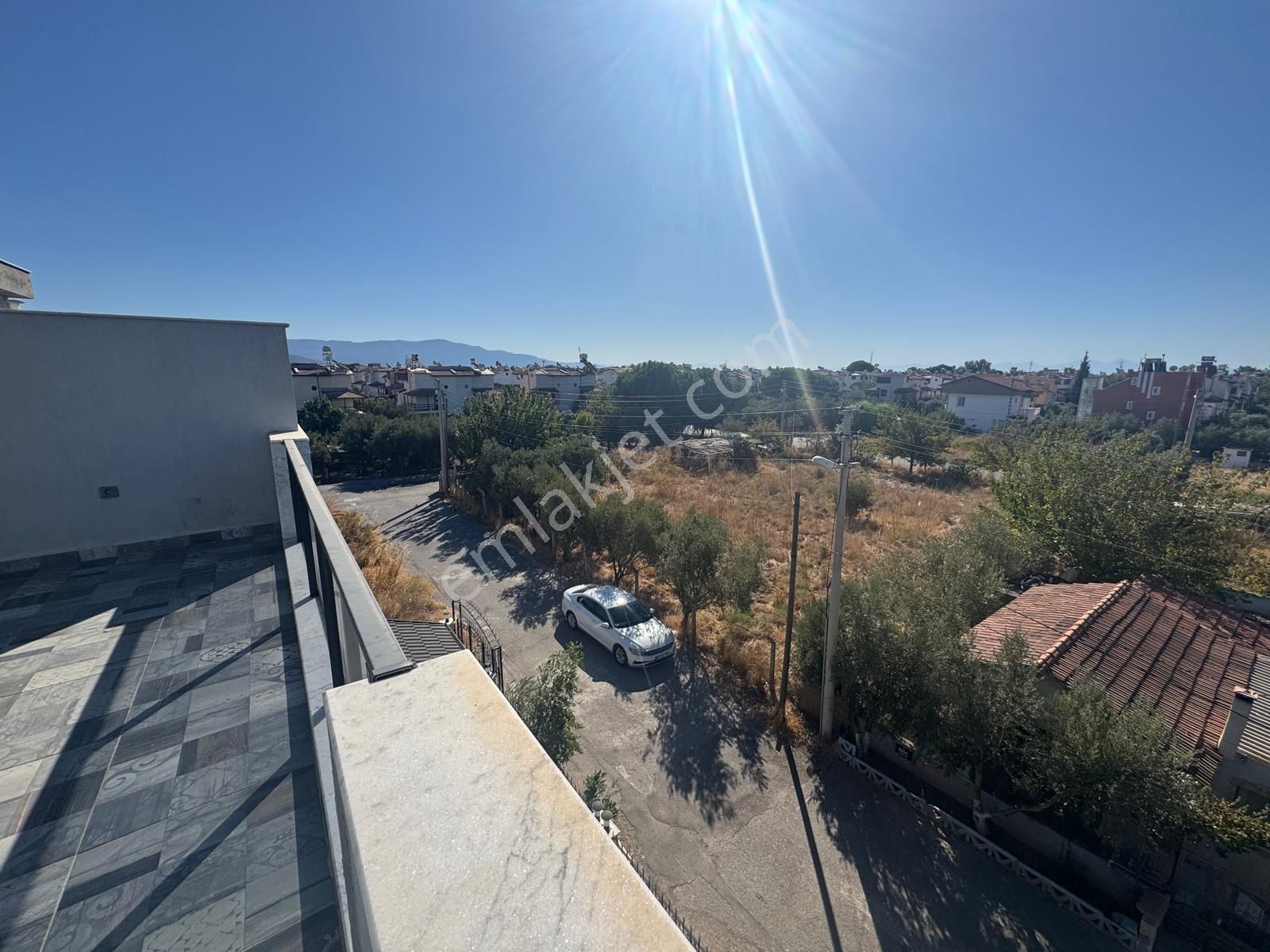 Seferihisar Cumhuriyett 3+1 Satılık Villa - Görsel 21