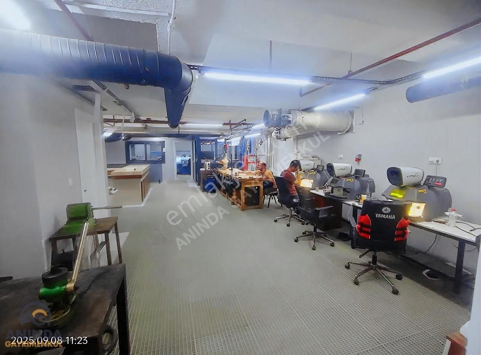 Model Kuyum Merkezi Full Yapılı İki Katlı 300 M2 Satılık İşyeri - Görsel 4