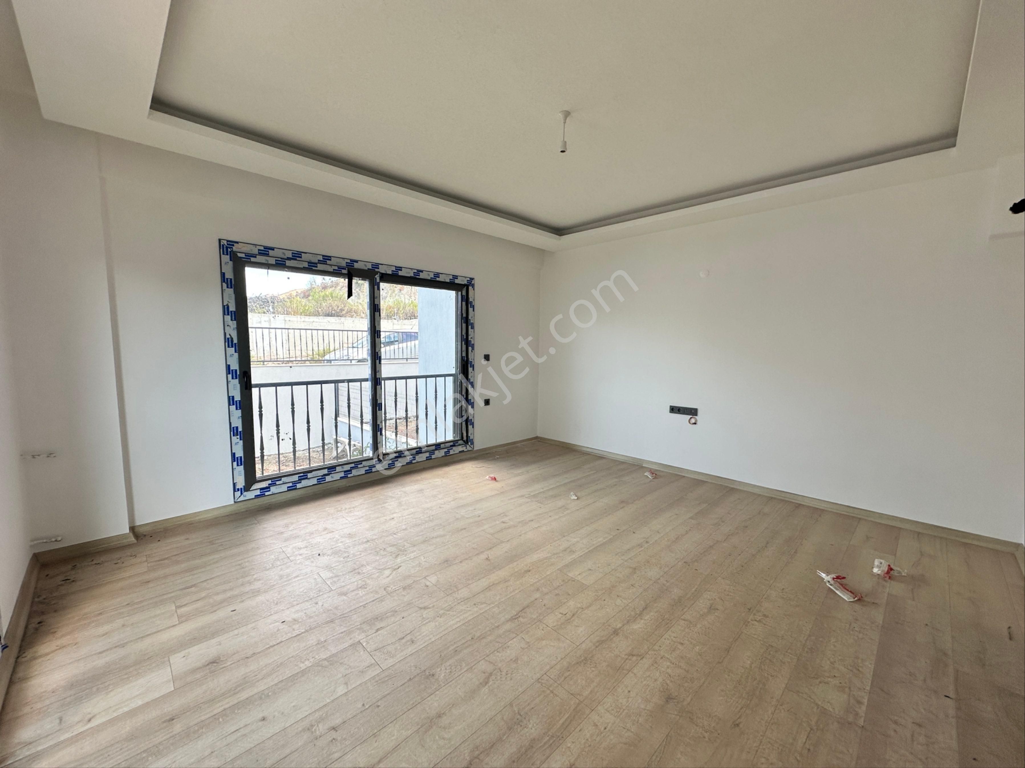 Seferihisar Payamlıda 3+1 Satılık Villa Denşze 5km - Görsel 23