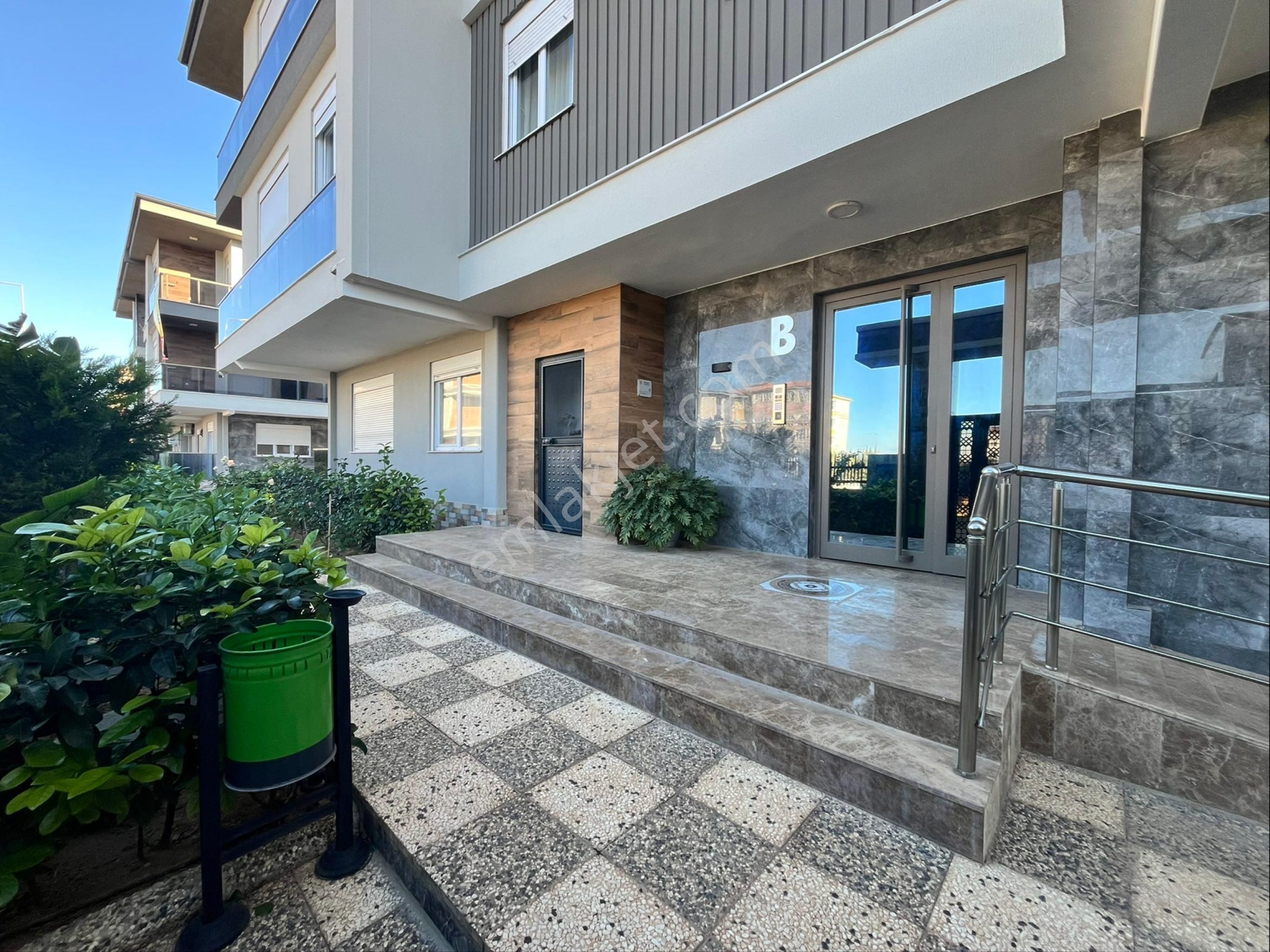 Altınova Orta Mah. Site İçi Havuzlu Lüks Daire - Görsel 20