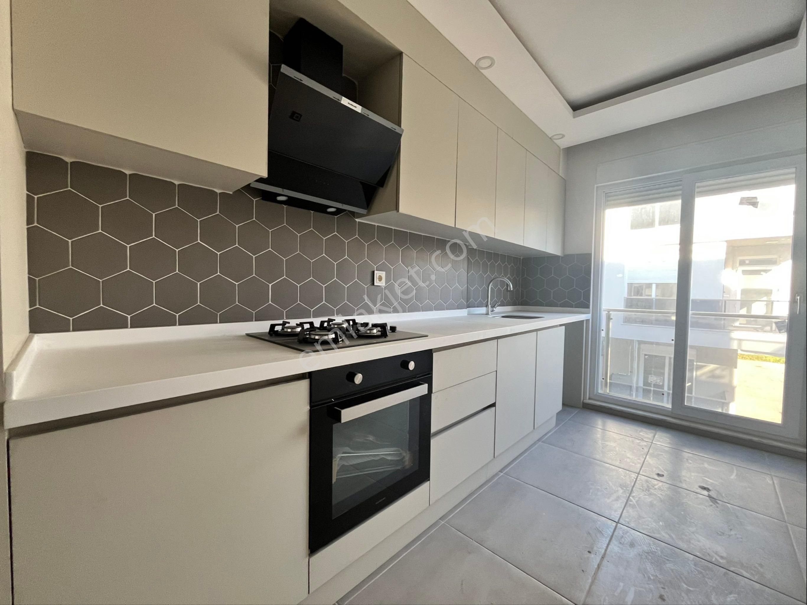 Altınova Orta Mah. Site İçi Havuzlu Lüks Daire - Görsel 19