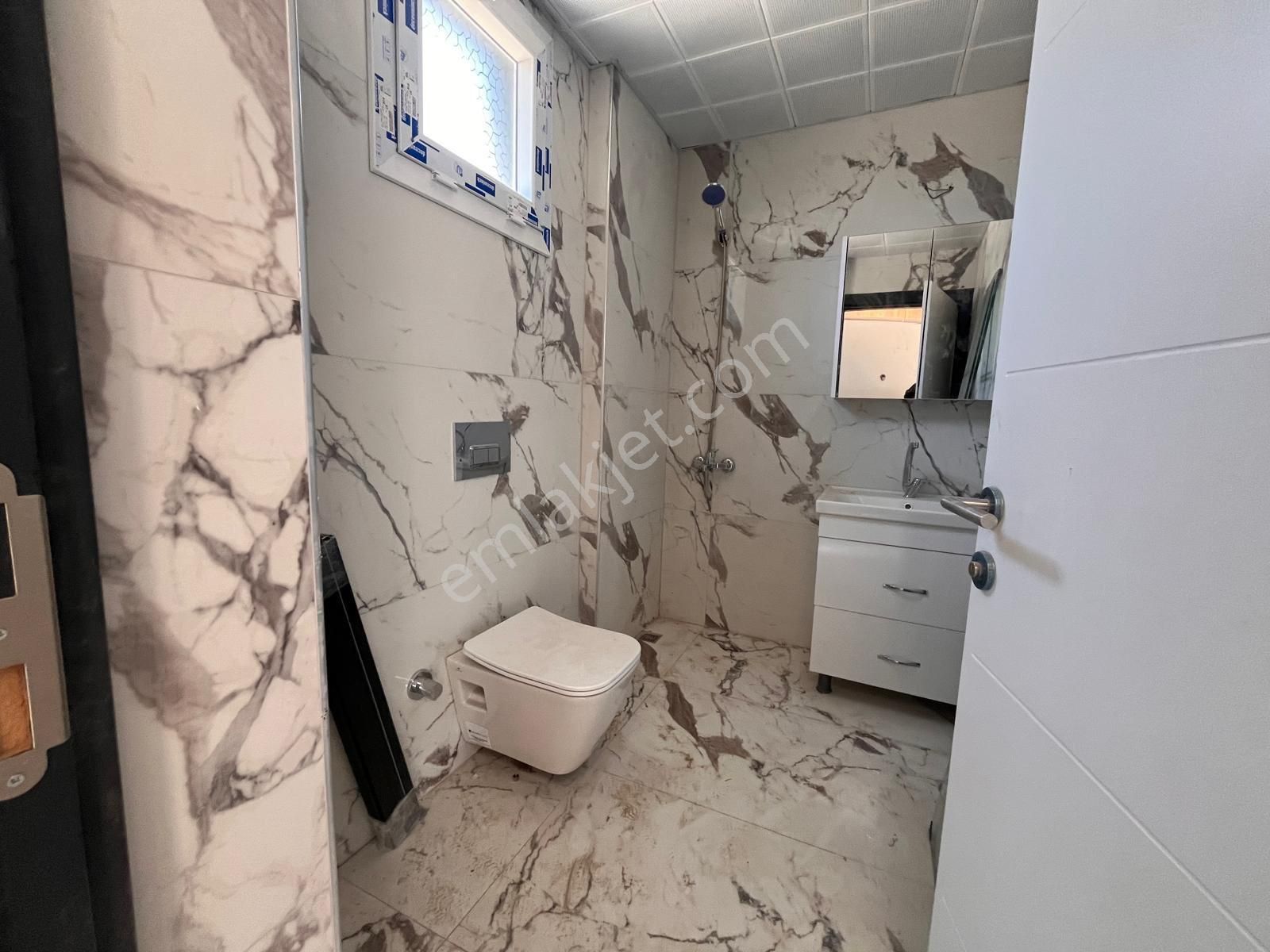 Seferihisar Kavakderede Nezih Sitese 3+1 Villa - Görsel 22