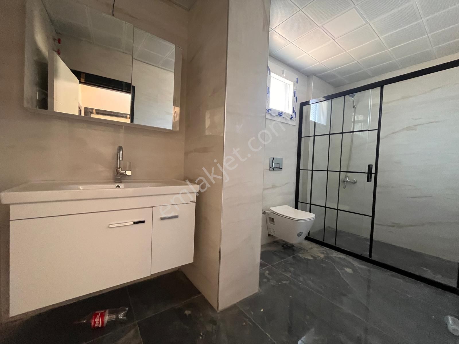 Seferihisar Kavakderede Nezih Sitese 3+1 Villa - Görsel 24