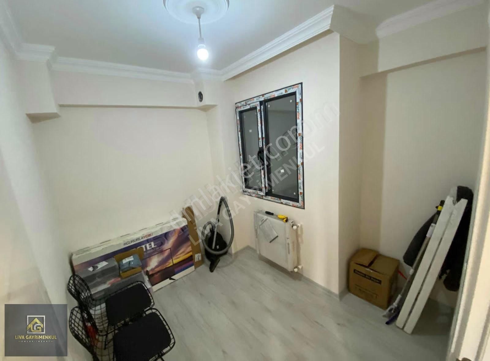 Kiralık Sıfır Eşyalı Arakat Asansörlü Daire - Görsel 7