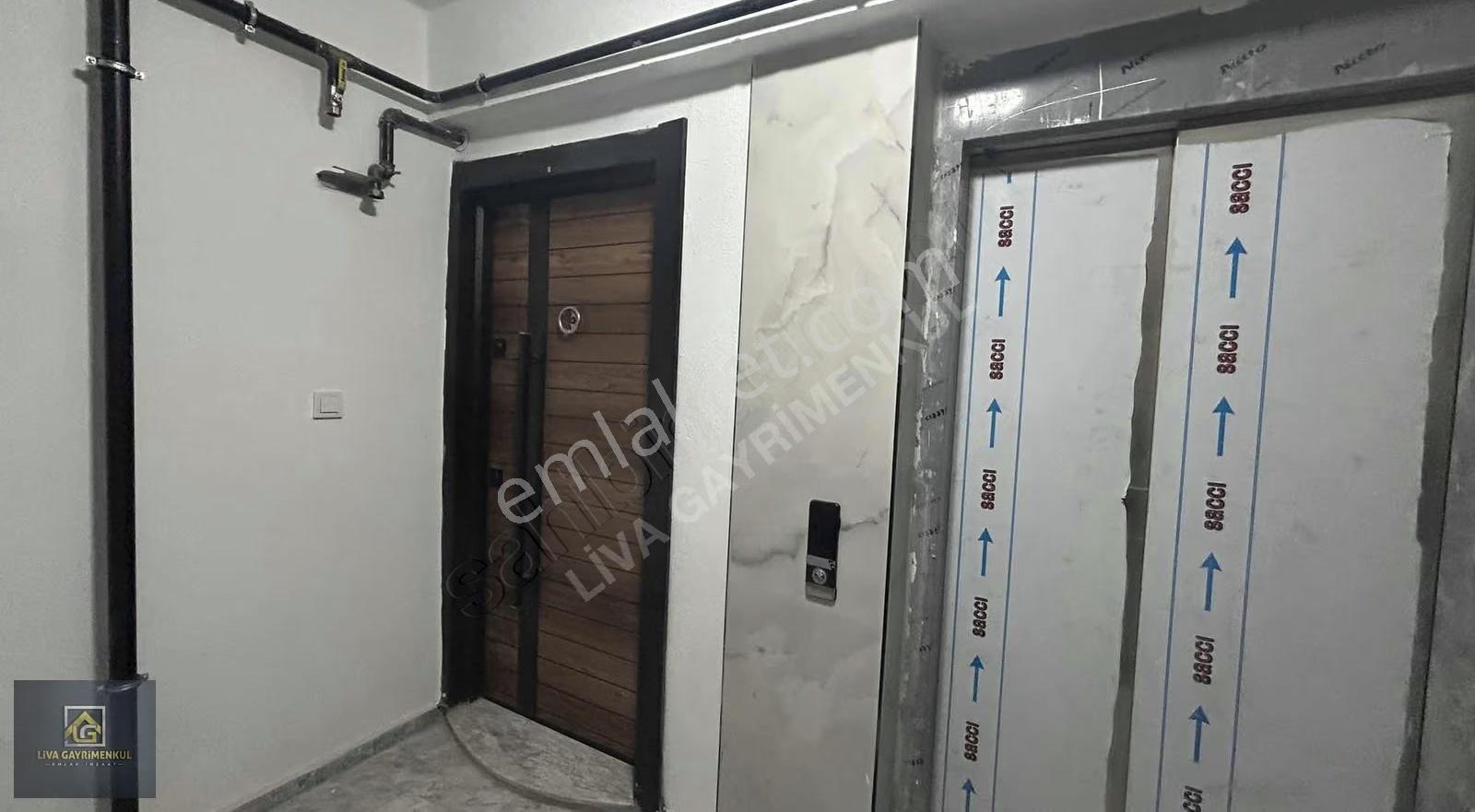 Kiralık Sıfır Eşyalı Arakat Asansörlü Daire - Görsel 16