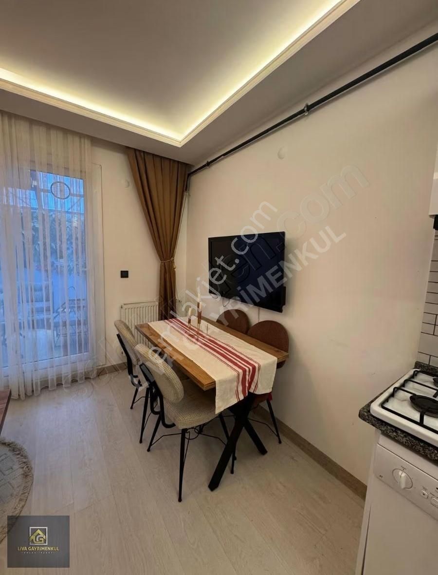 Liva'dan Adatepe D.gazlı Kış Bahçeli Eşyalı Kiracısz Satılık 1+1 - Görsel 5