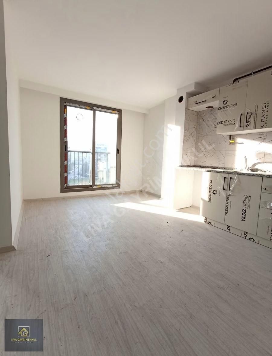 Liva'dan Metro Karşısı Arakat Ön Cephe Satılık Sıfır 1+1 Daire - Görsel 27