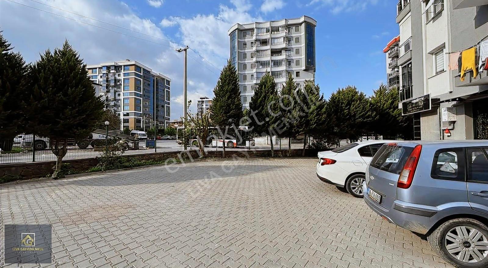 Prim Potansiyeli Yüksek, Metro Projesine Yakın, Köşe 3+1 Daire