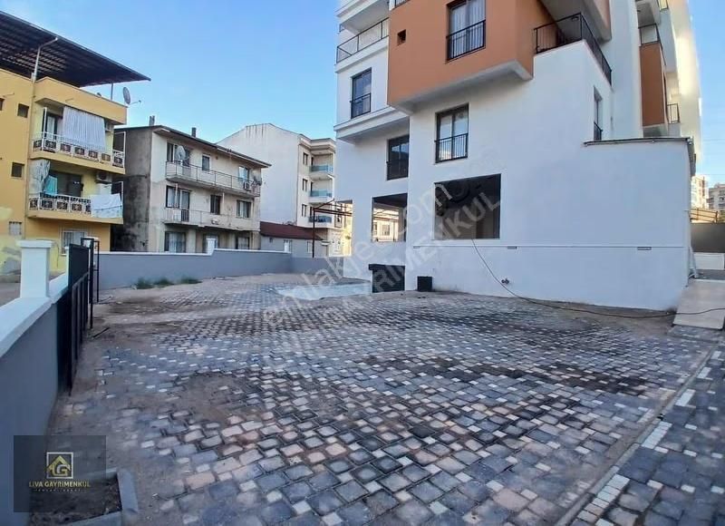 Buca Çamlıkule Kiralık Sıfır 1+1 Arakat Daire - Görsel 3