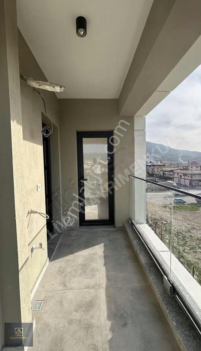 Bornova İzev'de Satılık 1+1 Sıfır Daire - Görsel 34