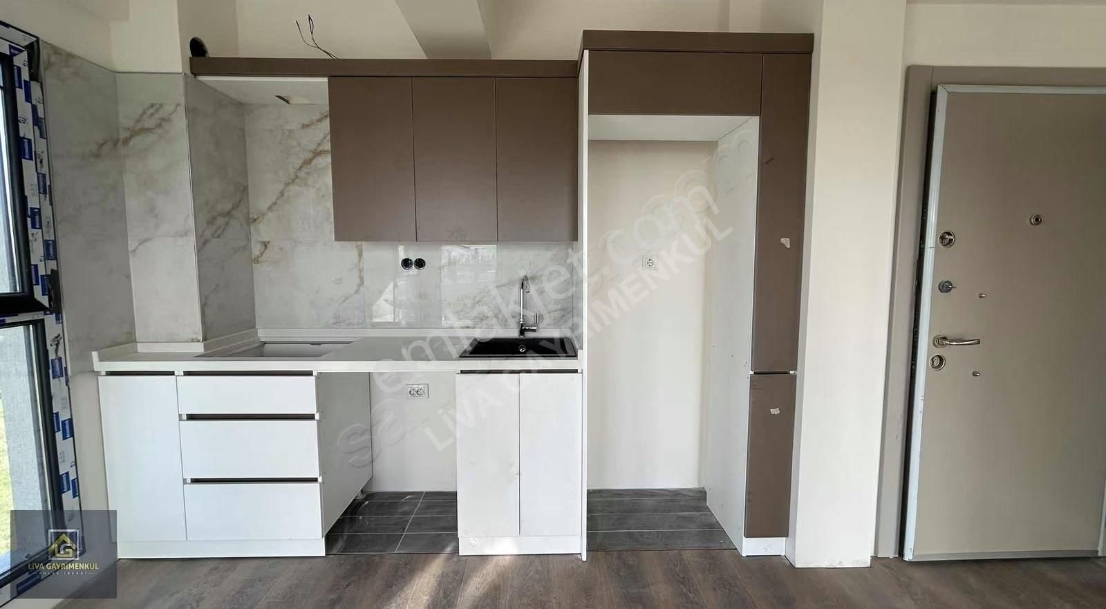 Bornova İzev'de Satılık 1+1 Sıfır Daire - Görsel 33