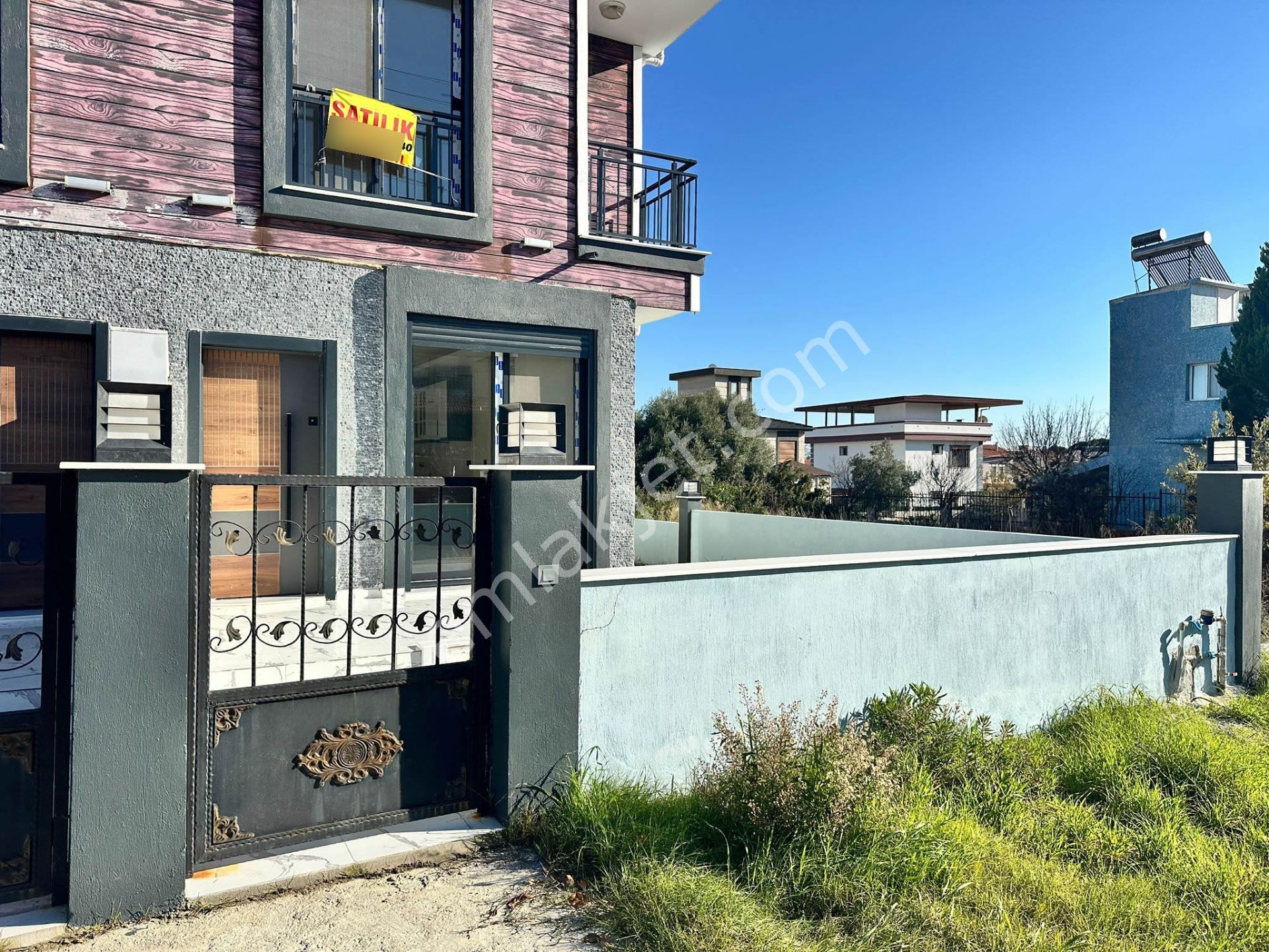 Seferihisar Doğanbeyde Satılık 2+1 Geniş Bahçeli Villa - Görsel 24