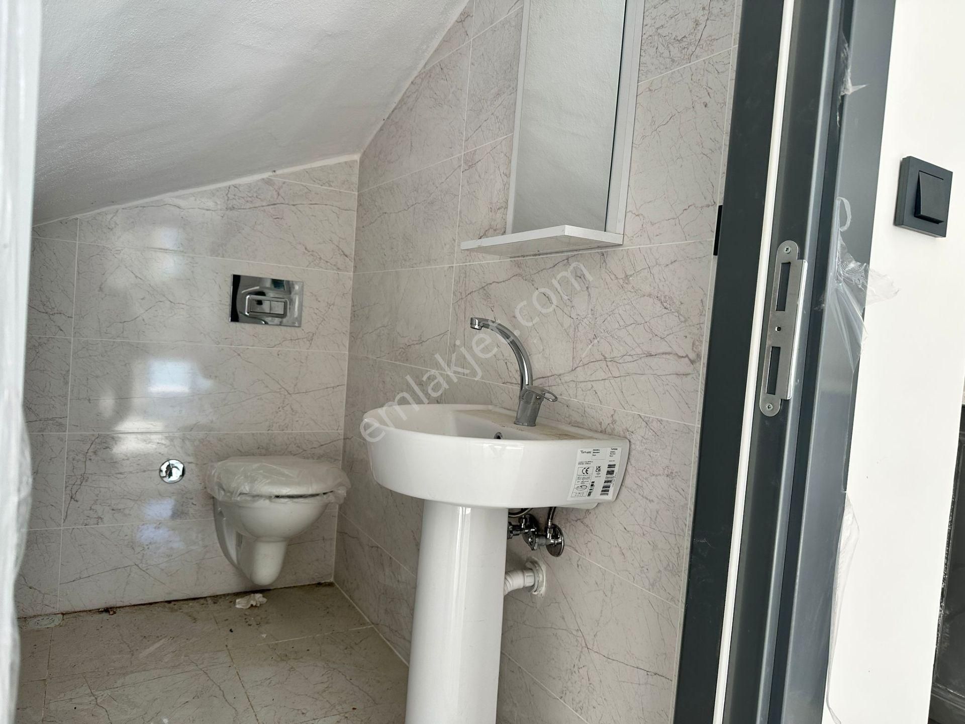 Seferihisar Doğanbeyde Satılık 2+1 Geniş Bahçeli Villa - Görsel 19