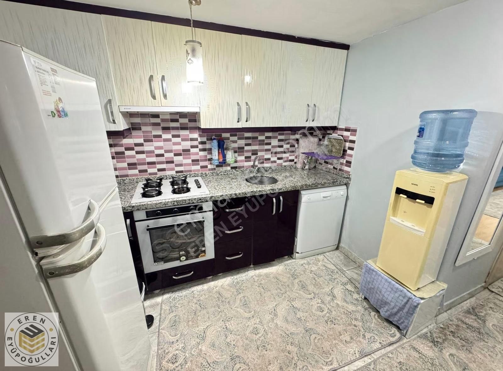 B.paşa Yenidoğan Mah. Süper Konumda 2+1 90m² Satılık Daire - Görsel 3