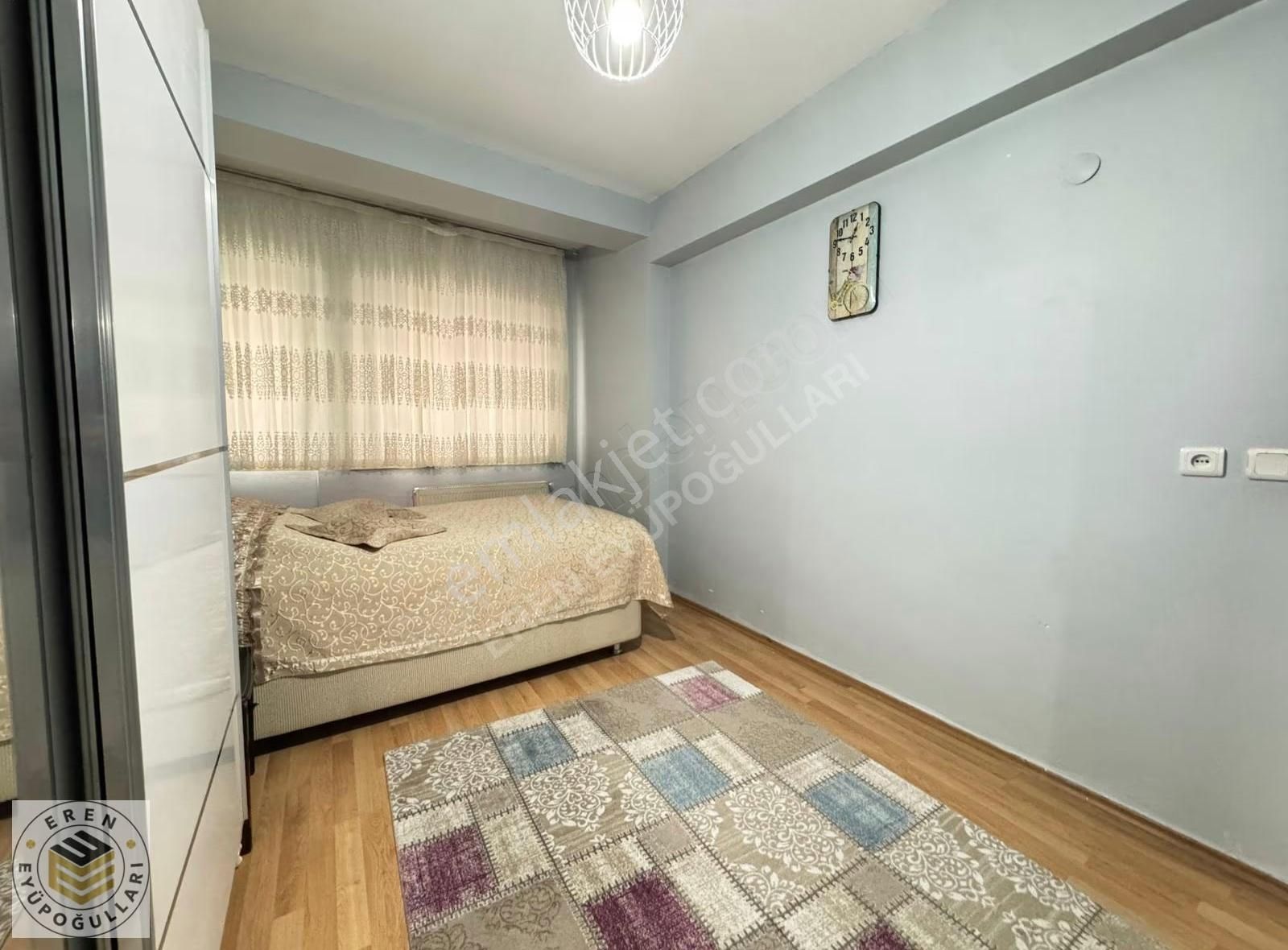 B.paşa Yenidoğan Mah. Süper Konumda 2+1 90m² Satılık Daire - Görsel 4