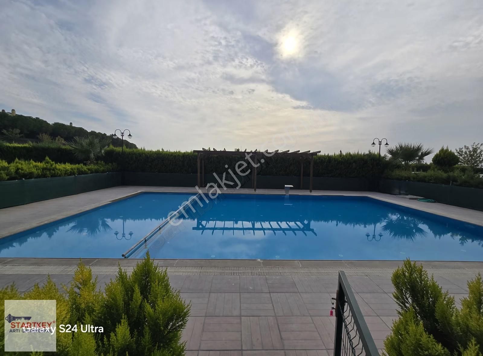 Ulukent Bintaş Manzara Evleri Sitesinde 3+1 Satılık 145 M2 Daire