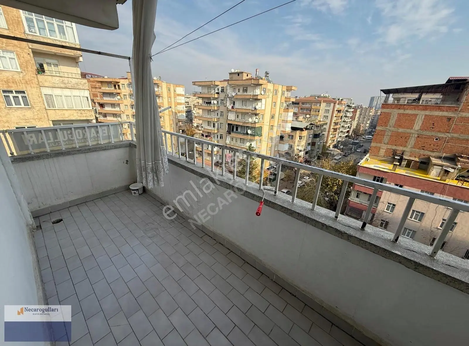 Necaroğullarından Tesisler Urfa Yoluna Yakın 2+1 Daire - Görsel 2