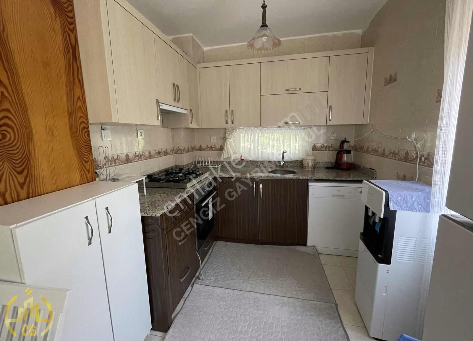 Örenşehir'de Eşsiz Fırsat! Denize Sıfır, 3+1 Bahçeli Lüks Villa - Görsel 6