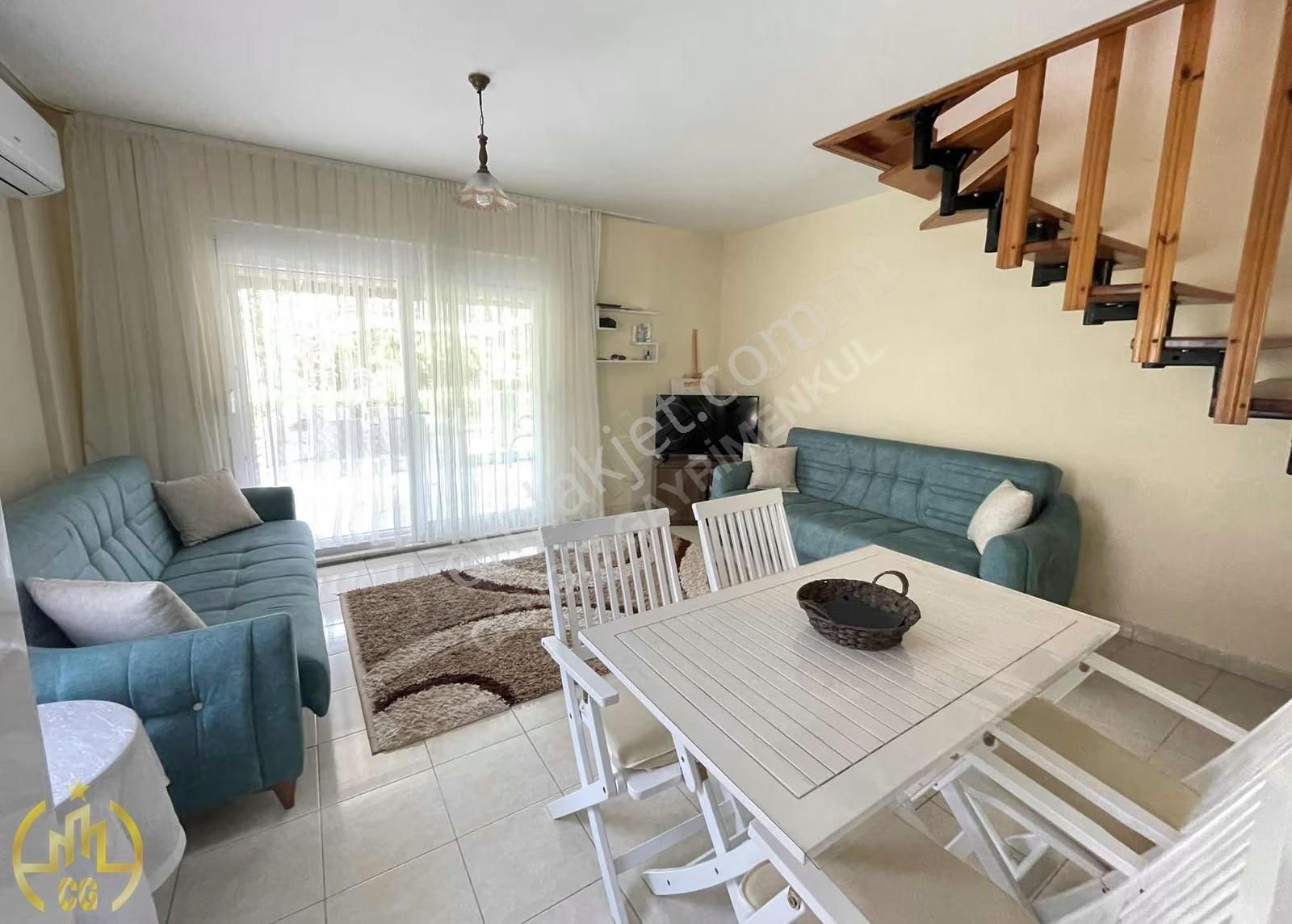 Örenşehir'de Eşsiz Fırsat! Denize Sıfır, 3+1 Bahçeli Lüks Villa - Görsel 28