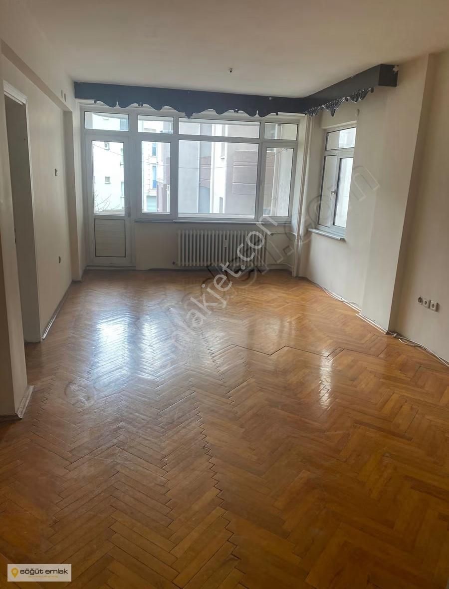 Söğüt Emlak- Soyak Göztepe Karşısı Bağkur Sitesinde 3+1 Kiralık - Görsel 6