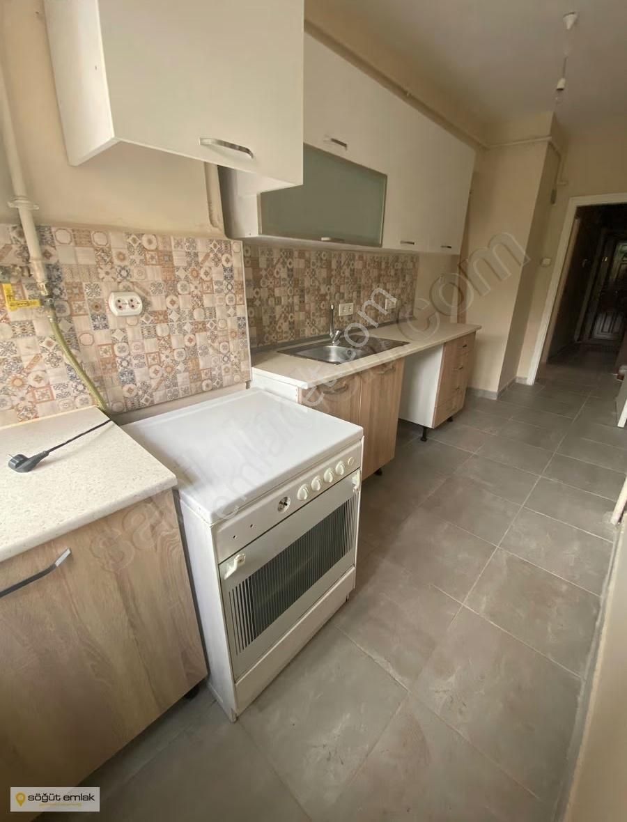 Söğüt Emlak- Soyak Göztepe Karşısı Bağkur Sitesinde 3+1 Kiralık - Görsel 9