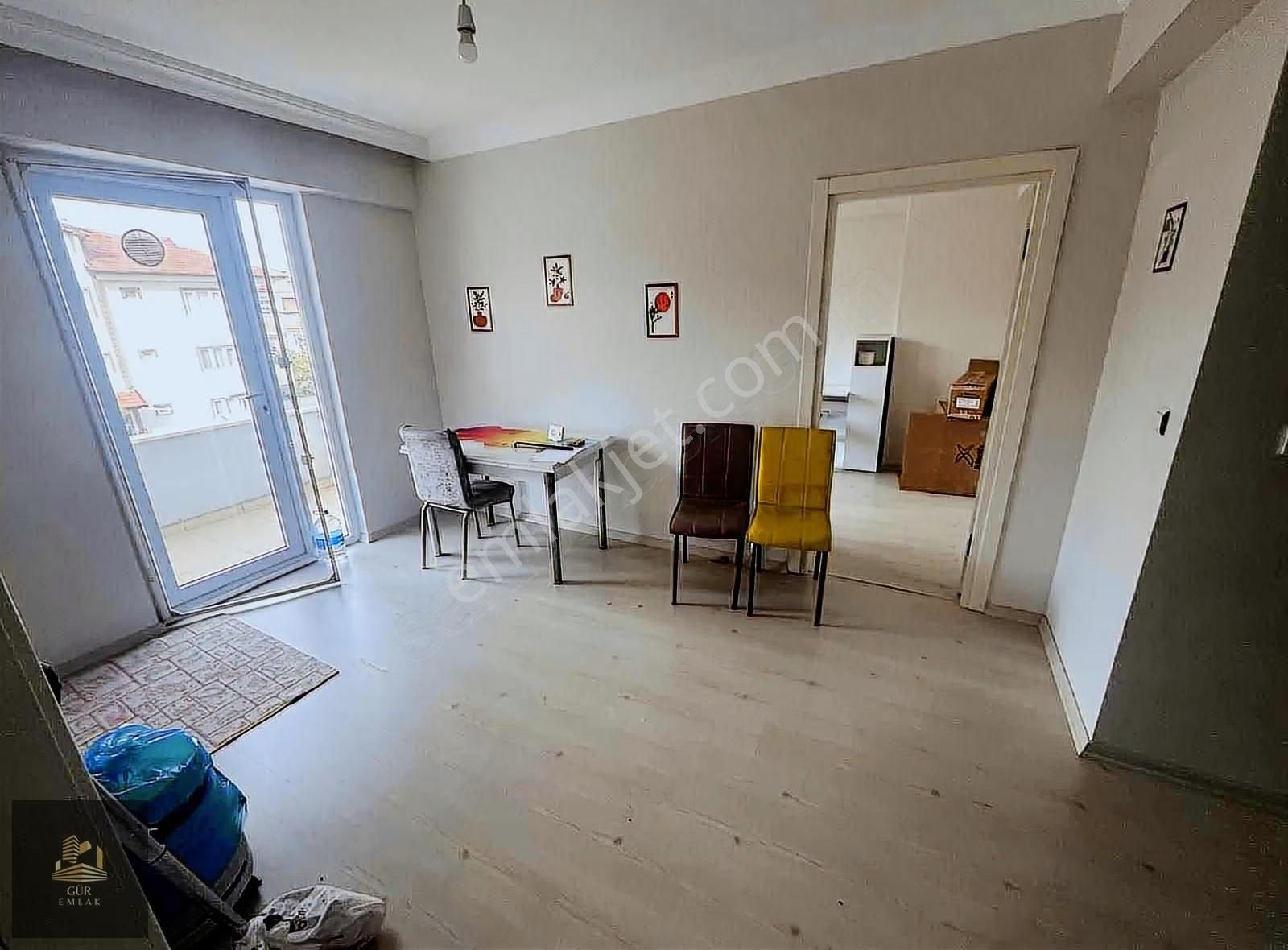 Belediyeye Yürüme Mesafesi Eşyalı Eşyasız Kiralık Daireler - Görsel 4