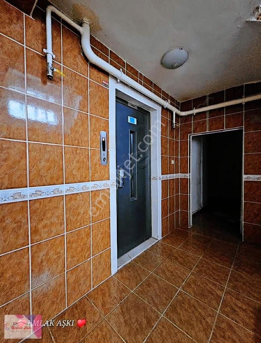 Özgürlük Mahallesi Güzeli Lüx Satışta - Görsel 18