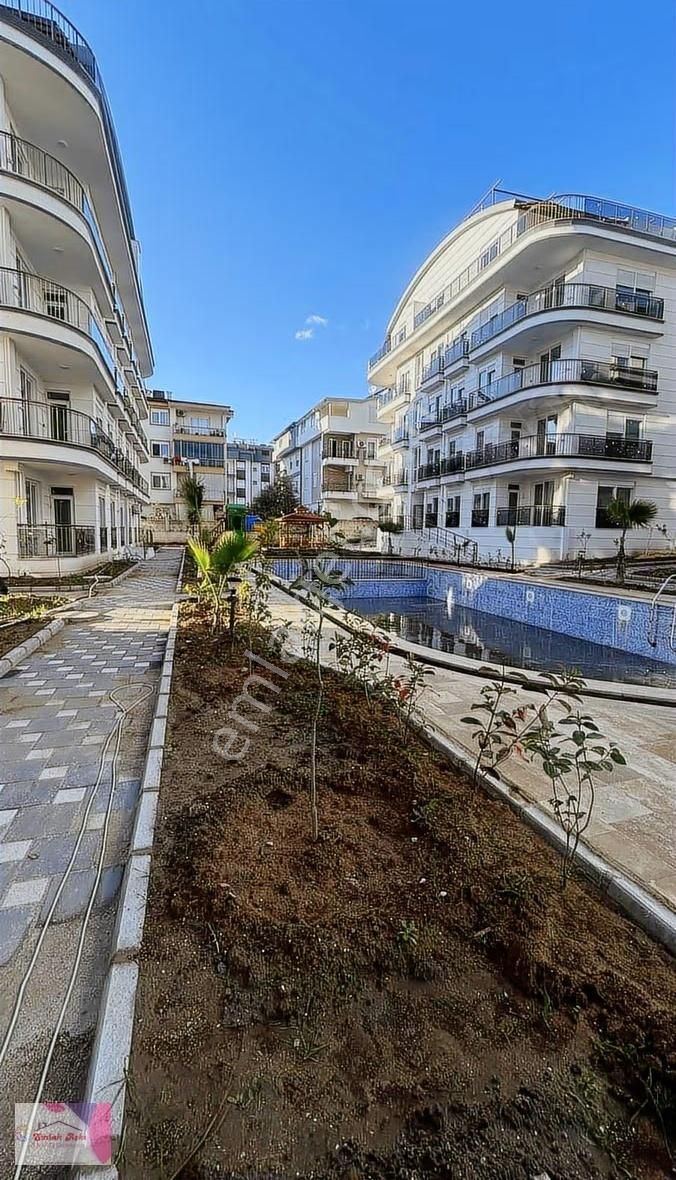 Çamlıbelde Satılık Site İçinde Havuzlu Daire - Görsel 15