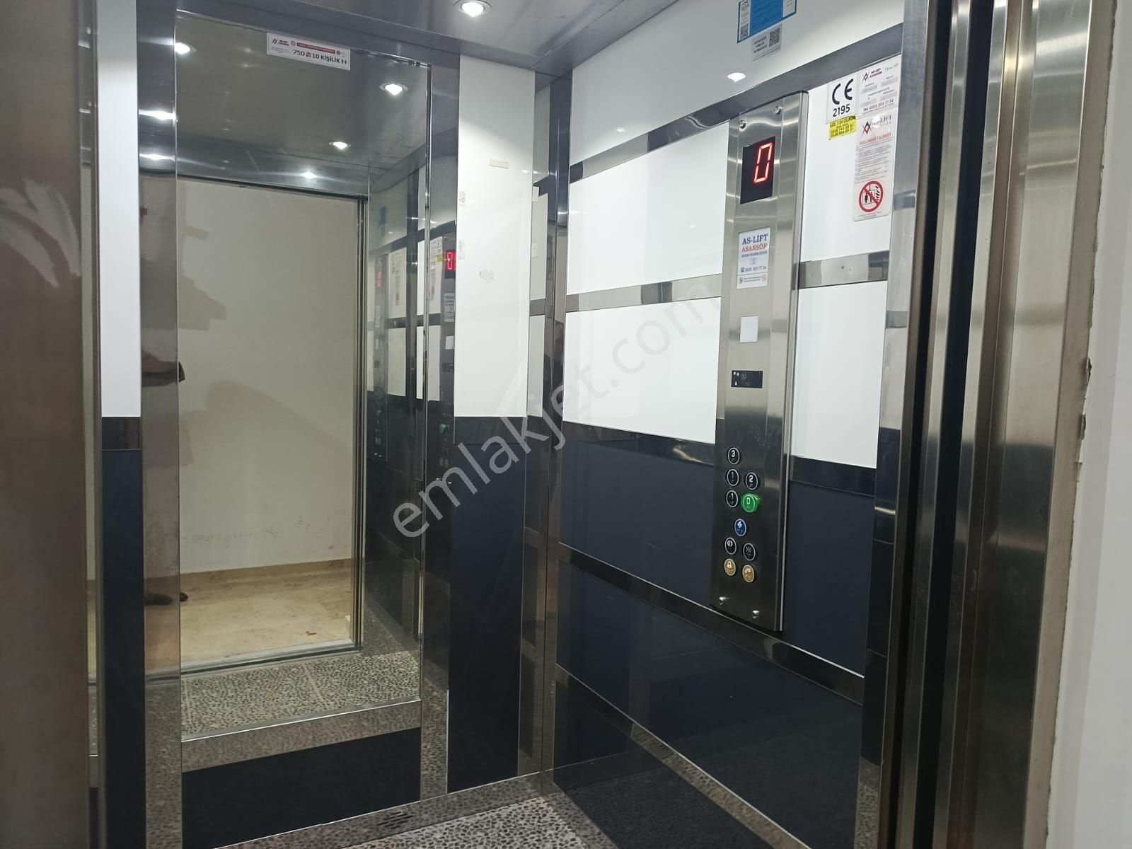 Yalova Çınarcık Teşvikiye Plajlar Mevkiinde Temiz Havası İle Ön Plana Çıkan Site İcinde Havuzlu - Görsel 8