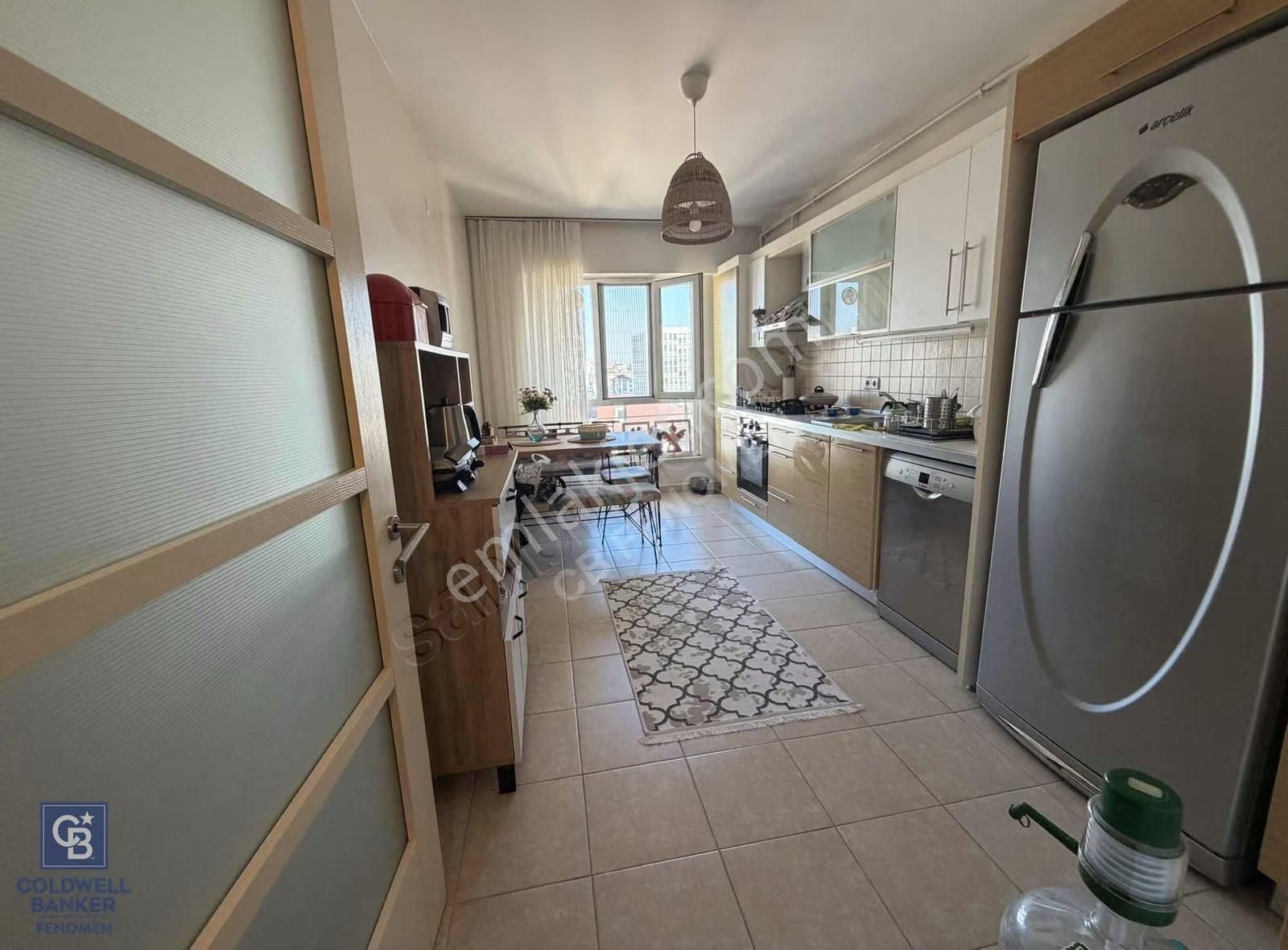 Ümraniye'de Site İçi Güvenlikli, Yüksek Kat 3+1 Daire - Görsel 4