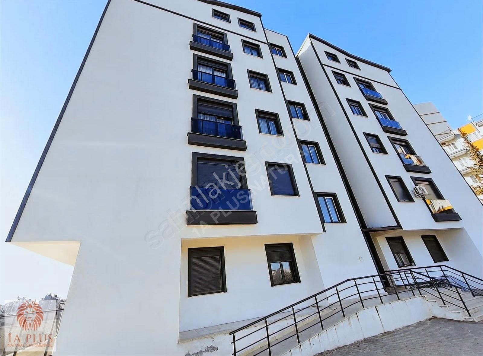 Tramvay'a 100 Metre 2+1 105 M2 Sıfır Ara Kat Geniş Daire - Görsel 3