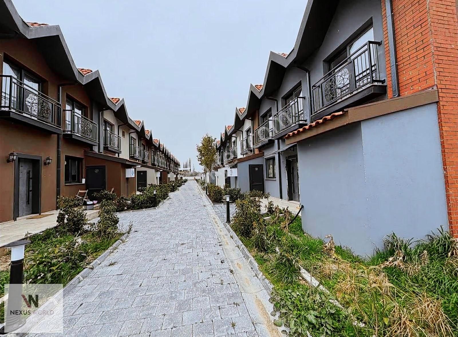 İzmir Kemalpaşa Örnekköy'de Kiralık 5+1 Villa - Görsel 10