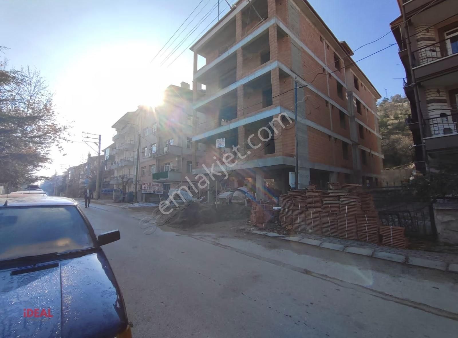 İdealden Zafer Mah. Ebeveyn Banyolu Giyinme Odalı Ultra Lüks 3+1 - Görsel 4