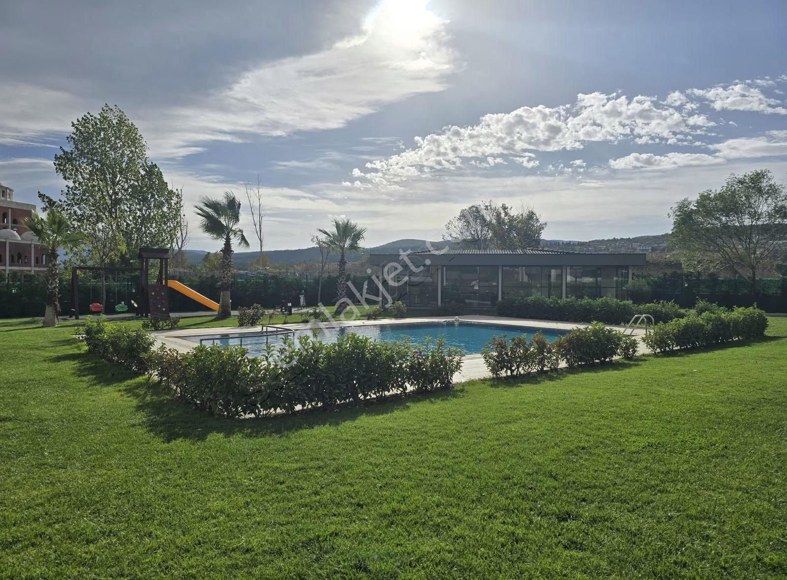 Satılık 2+1 Bahçe Kullanımlı Daire - Görsel 11