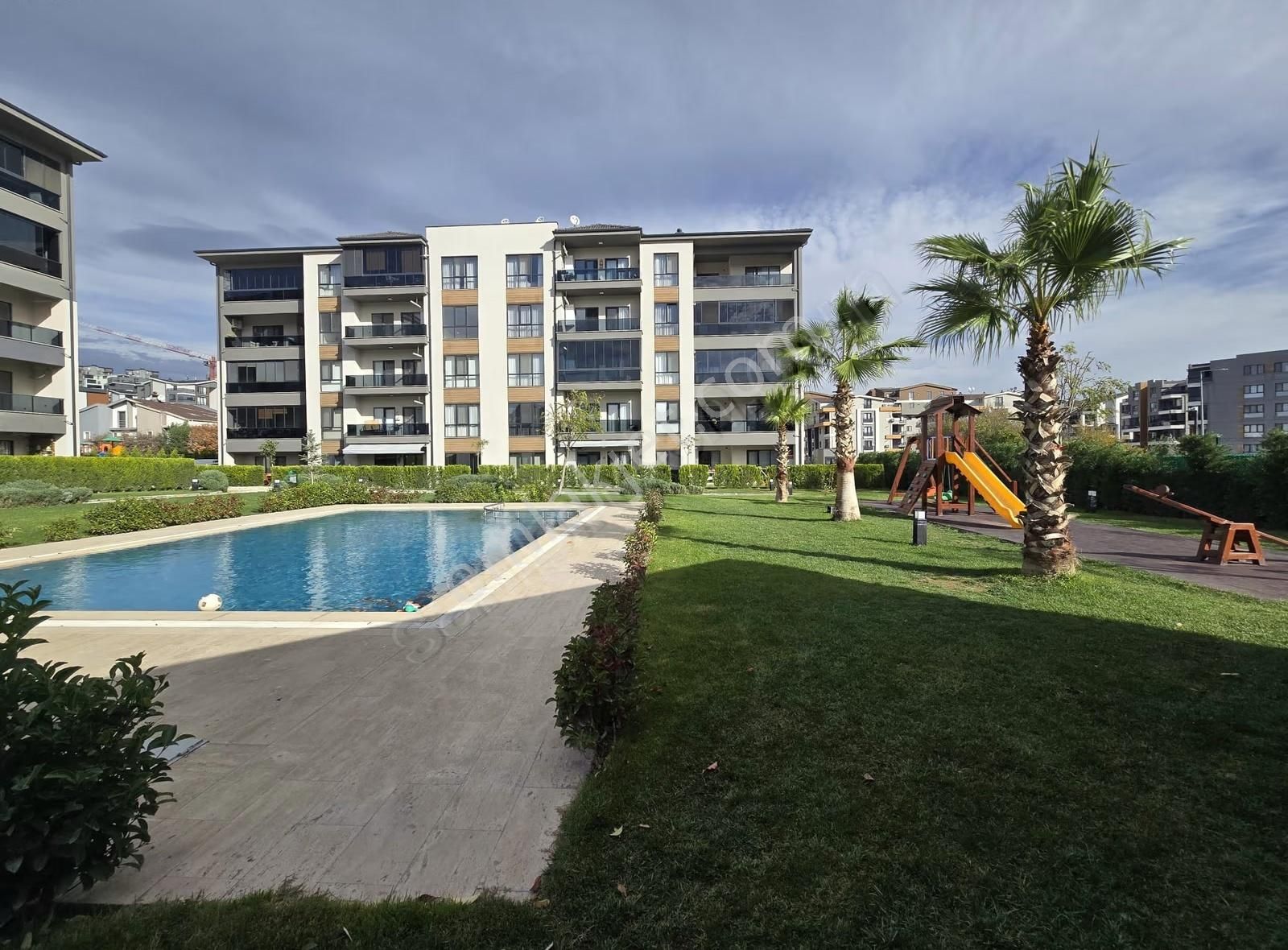 Satılık 2+1 Bahçe Kullanımlı Daire - Görsel 10