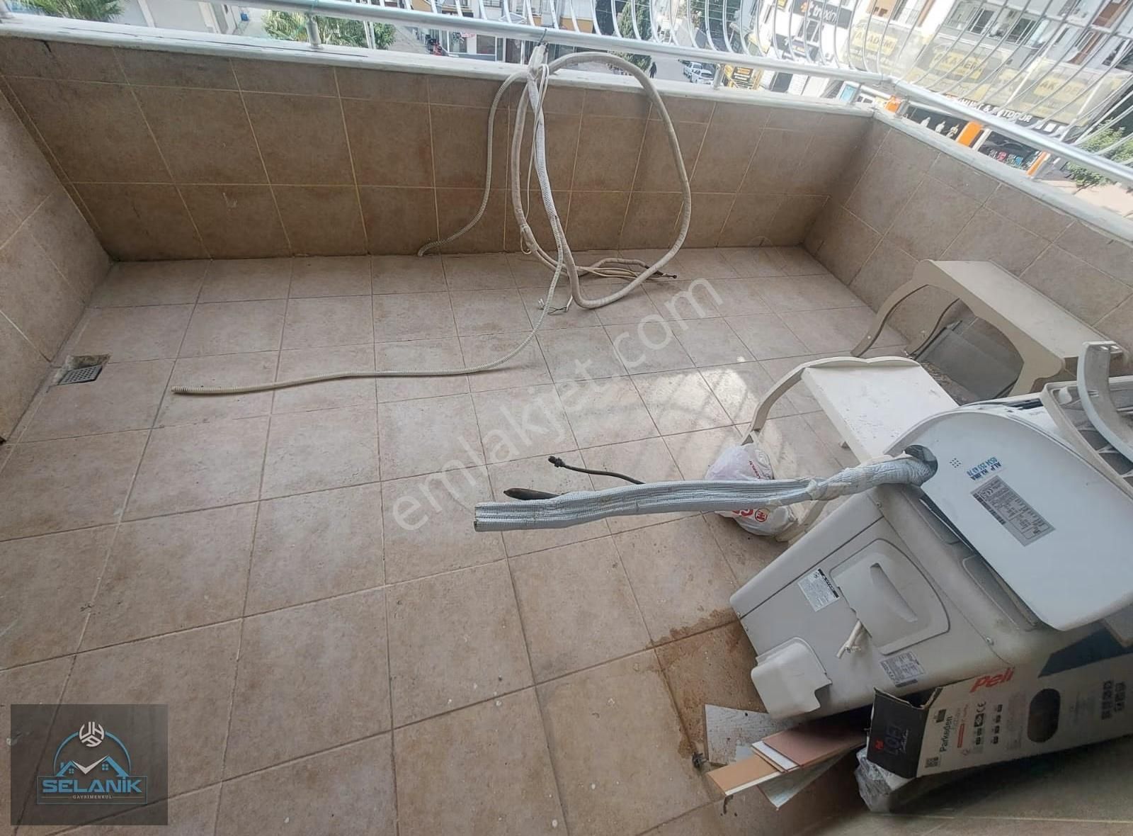 Selanik'ten S.demirel Bulvar Üzerinde 4+1 Kapalı Mutfak Ekstralı - Görsel 28