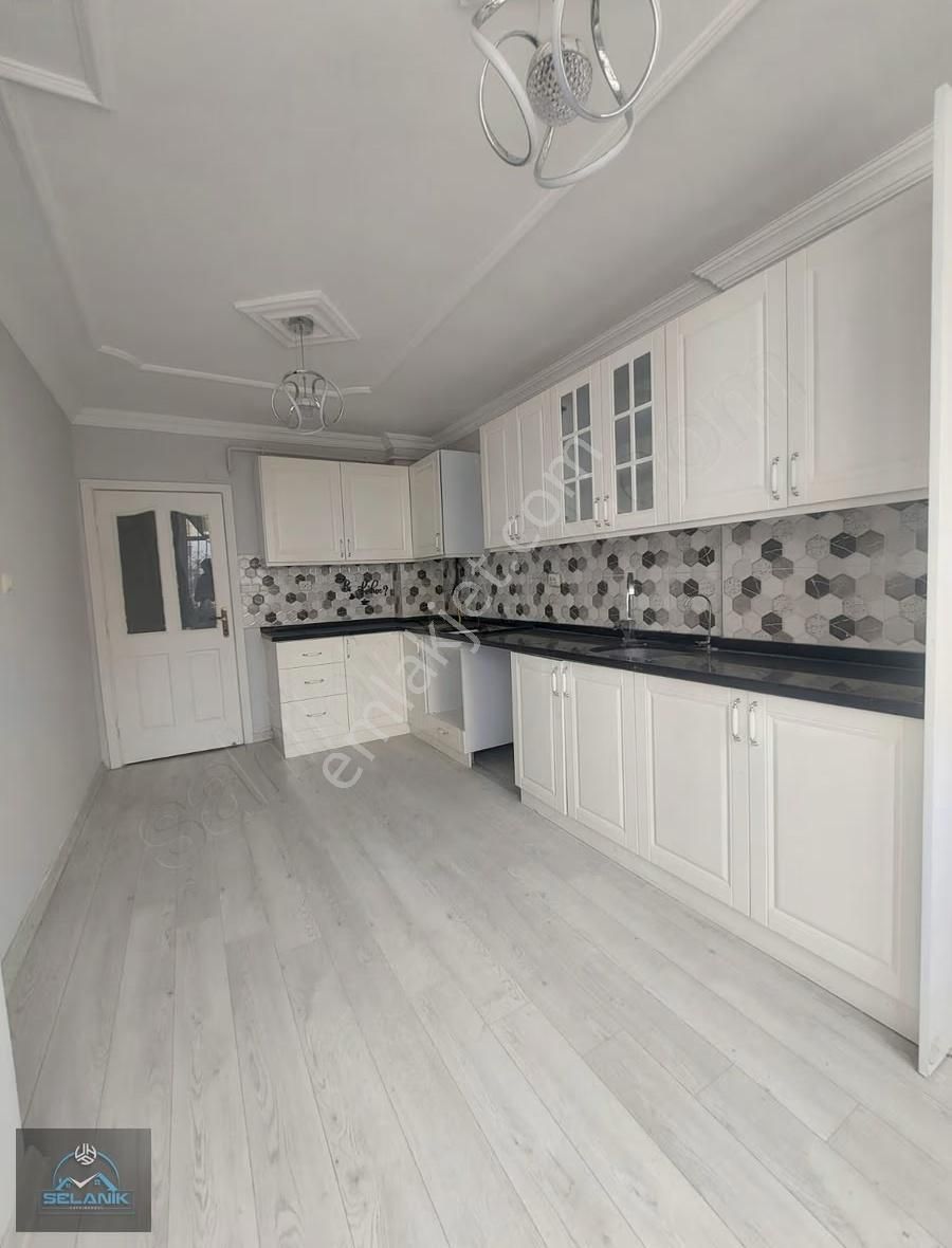 Selanik'ten S.demirel Bulvar Üzerinde 4+1 Kapalı Mutfak Ekstralı - Görsel 5