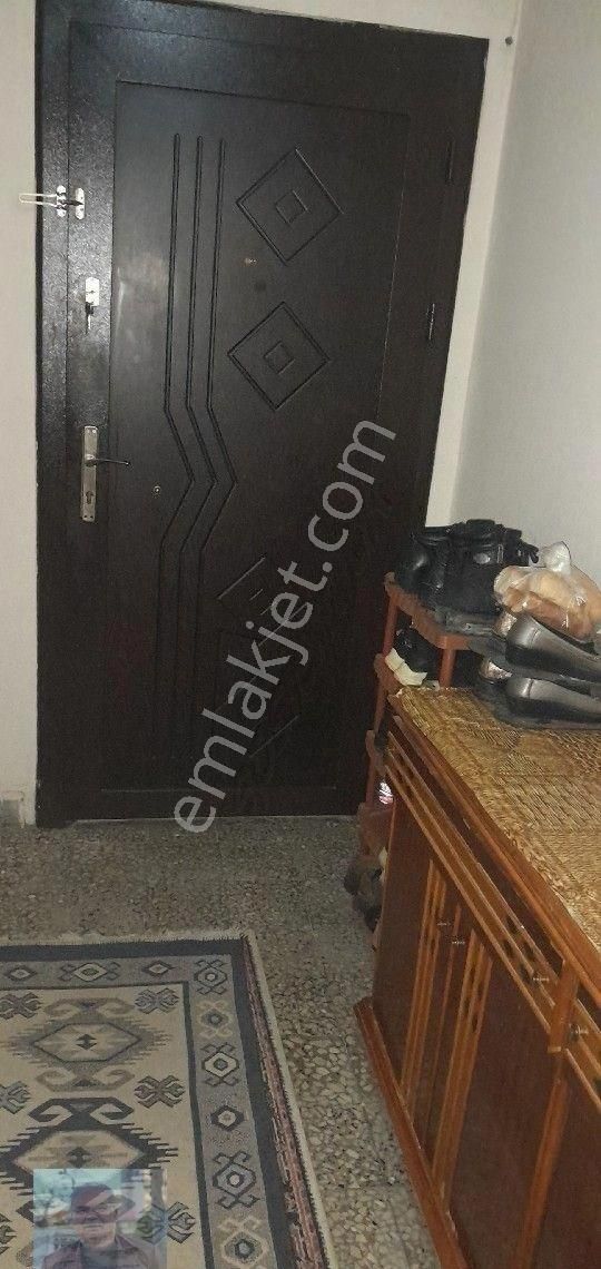 Önü Açık 3+1 D.gaz Sobalı Balkonlu Ara Kat Satılık Daire - Görsel 13